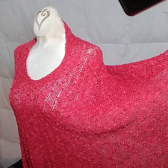 Beautiful cape - Picture 3 of 5